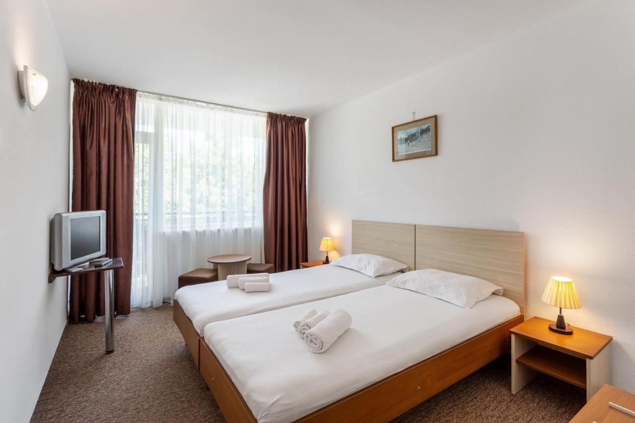 Hotel Neko Saturn Extérieur photo